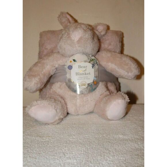 Silver One‎ 2 Piece Plush Bear Animal & Blanket Gift Set Pink 40x50 NEW - Picture 1 of 3